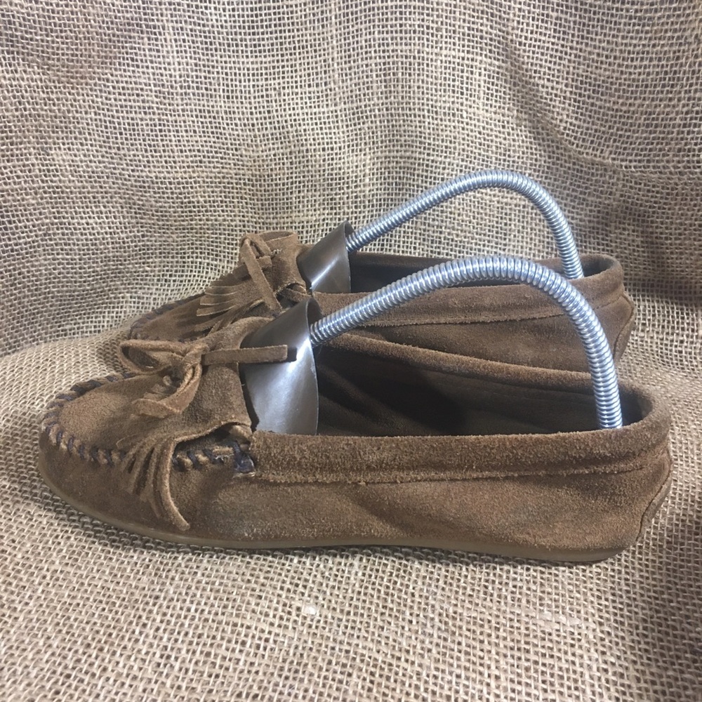 Minnetonka Suede Brown Classic Moccasin
